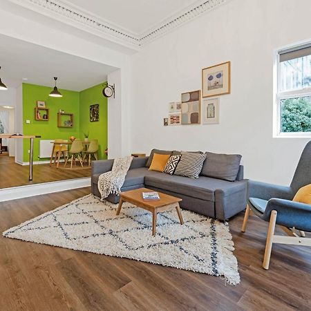 Cheerful Stays: Spacious Flat In Vibrant Leith Edimburgo Exterior foto